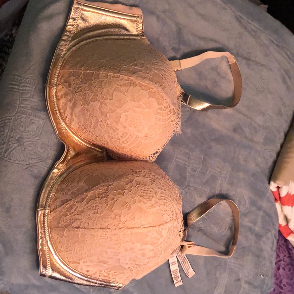 VS 38DD Bra